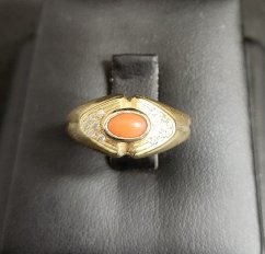 Zlatý Prsten s kamínkem